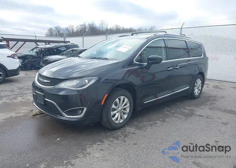 2019 Chrysler Pacifica Touring L from USA, damaged, VIN 2C4RC1BG9KR673120